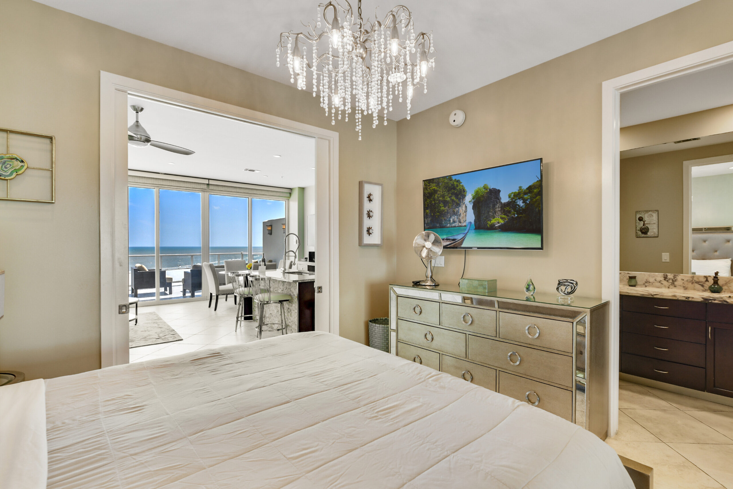 Galveston vacation penthouse rental bedroom